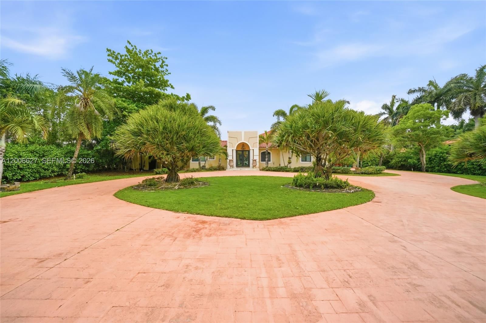 Real estate property located at 9898 133rd St, Miami-dade, Florida Fruit Land Compan, Hialeah Gardens, FL