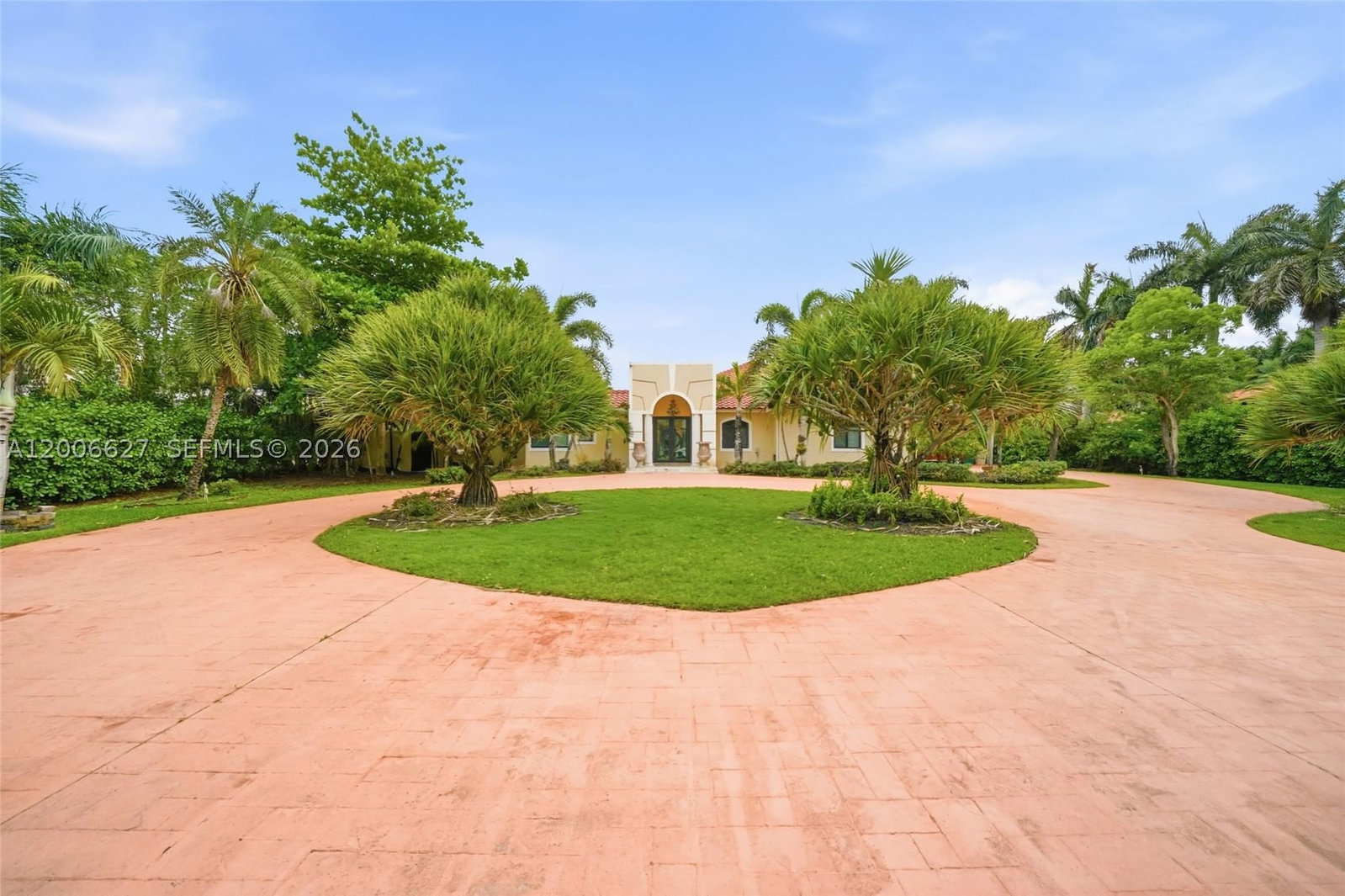 Real estate property located at 9898 133rd St, Miami-dade, Florida Fruit Land Compan, Hialeah Gardens, FL