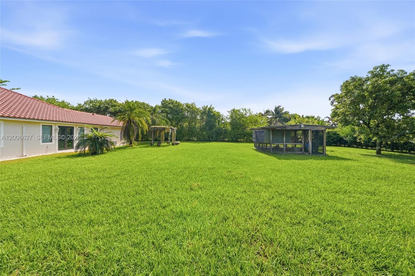 Real estate property located at 9898 133rd St, Miami-dade, Florida Fruit Land Compan, Hialeah Gardens, FL