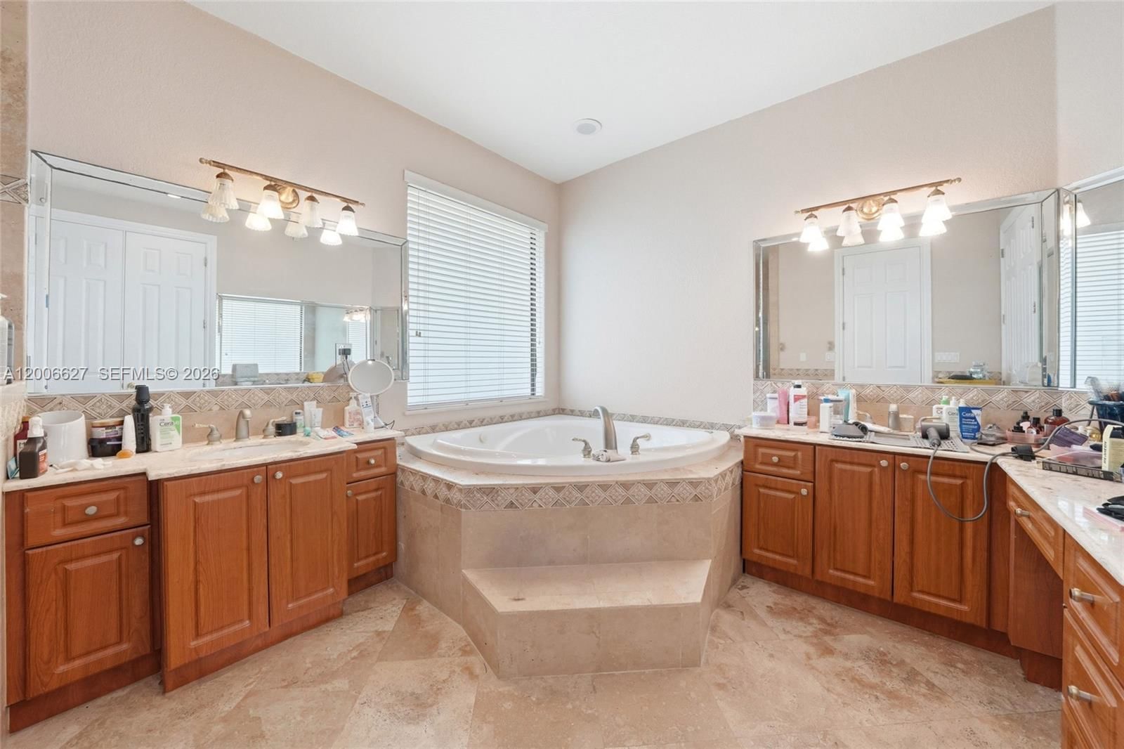 Real estate property located at 9898 133rd St, Miami-dade, Florida Fruit Land Compan, Hialeah Gardens, FL