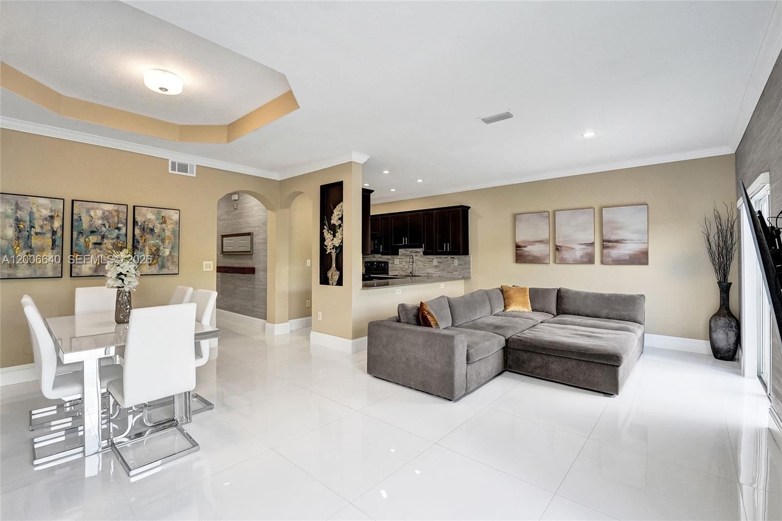 Real estate property located at 5144 141st Ter, Broward, Escada Townvillas, Miramar, FL