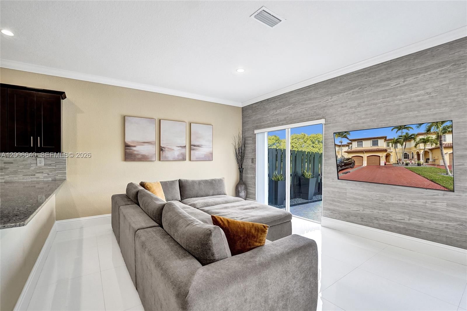 Real estate property located at 5144 141st Ter, Broward, Escada Townvillas, Miramar, FL