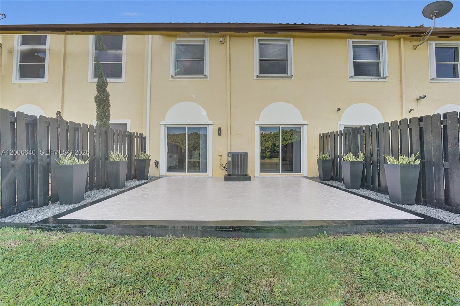 Real estate property located at 5144 141st Ter, Broward, Escada Townvillas, Miramar, FL