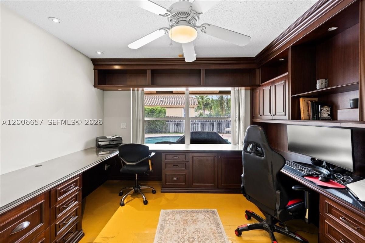 Real estate property located at 10912 2nd St, Broward, Westport 2nd Section, Plantation, FL