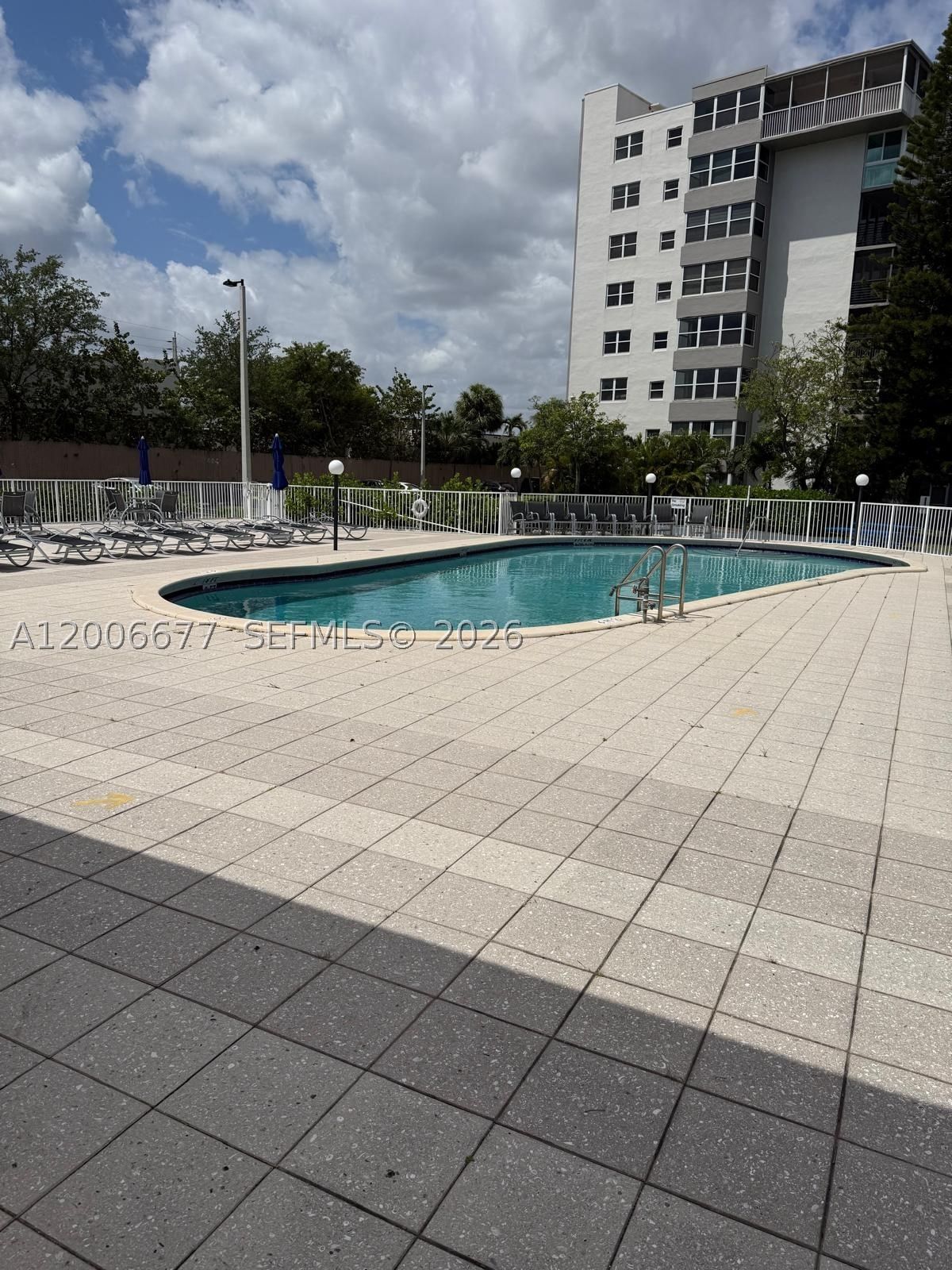 Real estate property located at 1175 Miami Gardens Dr #703, Miami-dade, Royal Bahamian East Condo, Miami, FL