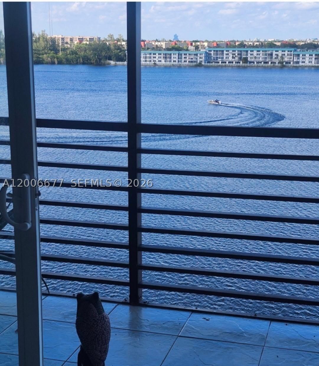 Real estate property located at 1175 Miami Gardens Dr #703, Miami-dade, Royal Bahamian East Condo, Miami, FL