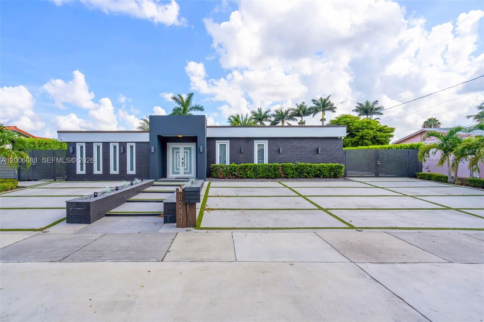 Real estate property located at 8241 182nd St, Miami-dade, 2nd Addn To Palm Springs, Hialeah, FL