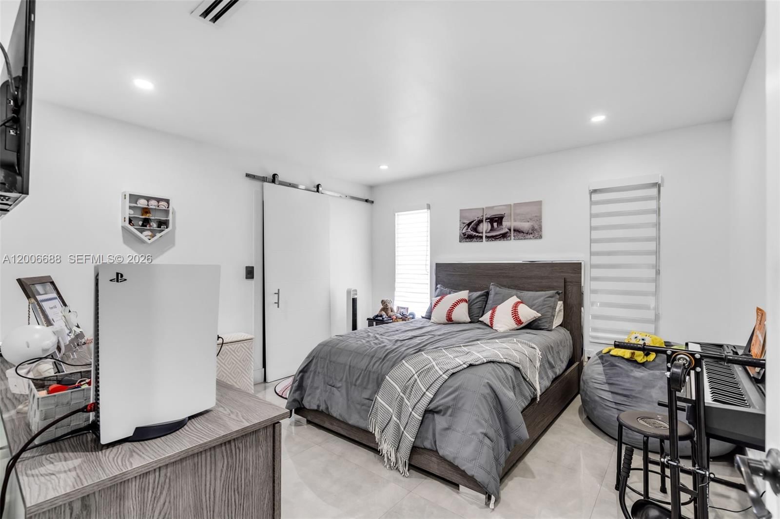 Real estate property located at 8241 182nd St, Miami-dade, 2nd Addn To Palm Springs, Hialeah, FL