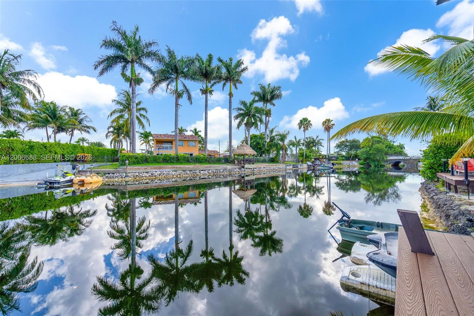 Real estate property located at 8241 182nd St, Miami-dade, 2nd Addn To Palm Springs, Hialeah, FL