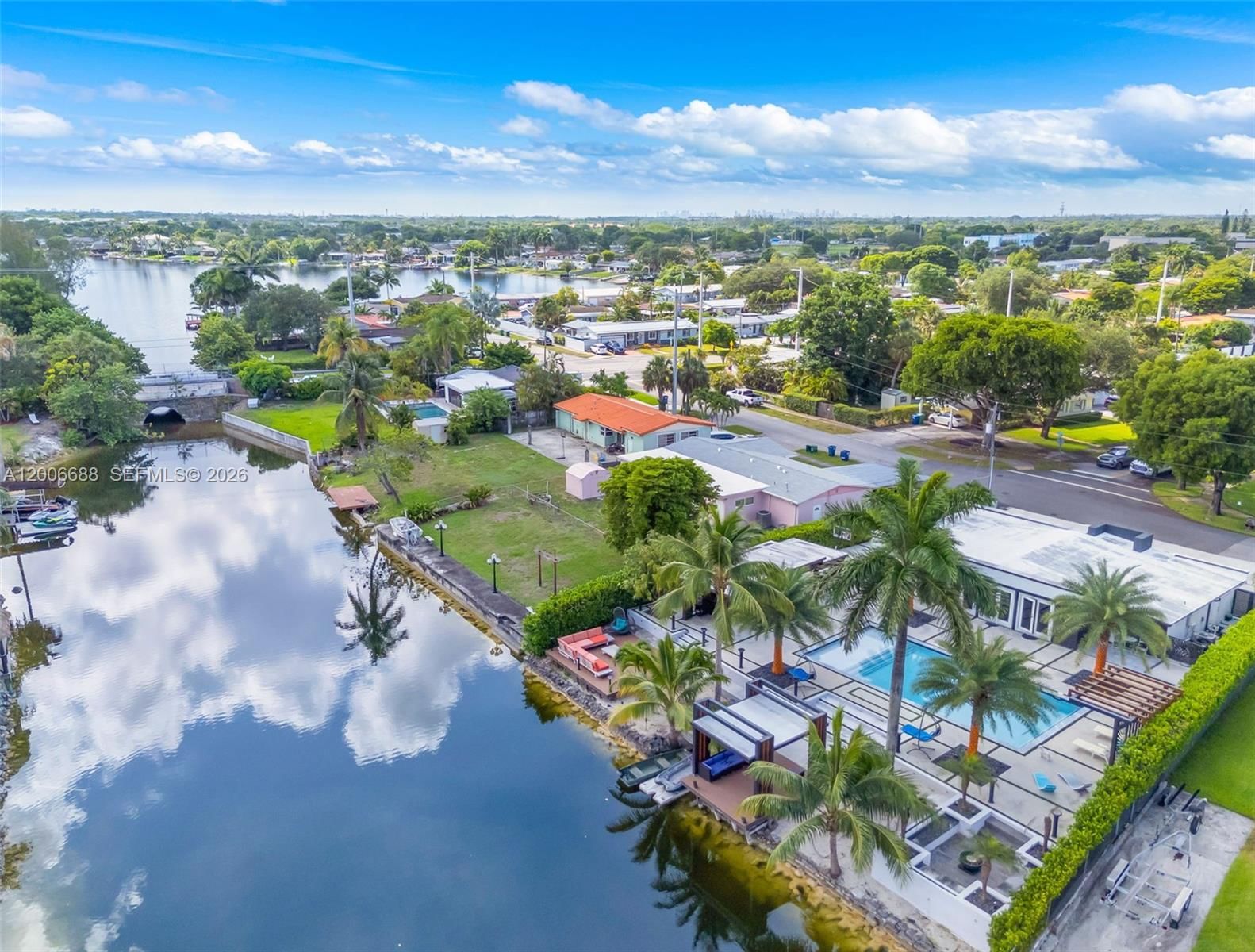 Real estate property located at 8241 182nd St, Miami-dade, 2nd Addn To Palm Springs, Hialeah, FL