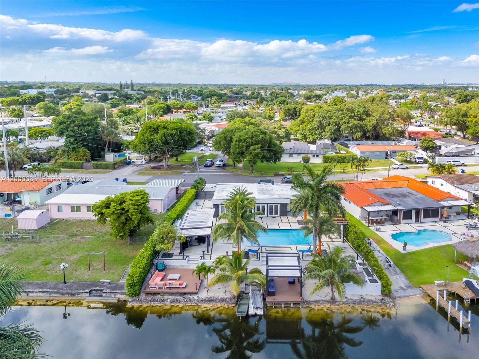 Real estate property located at 8241 182nd St, Miami-dade, 2nd Addn To Palm Springs, Hialeah, FL