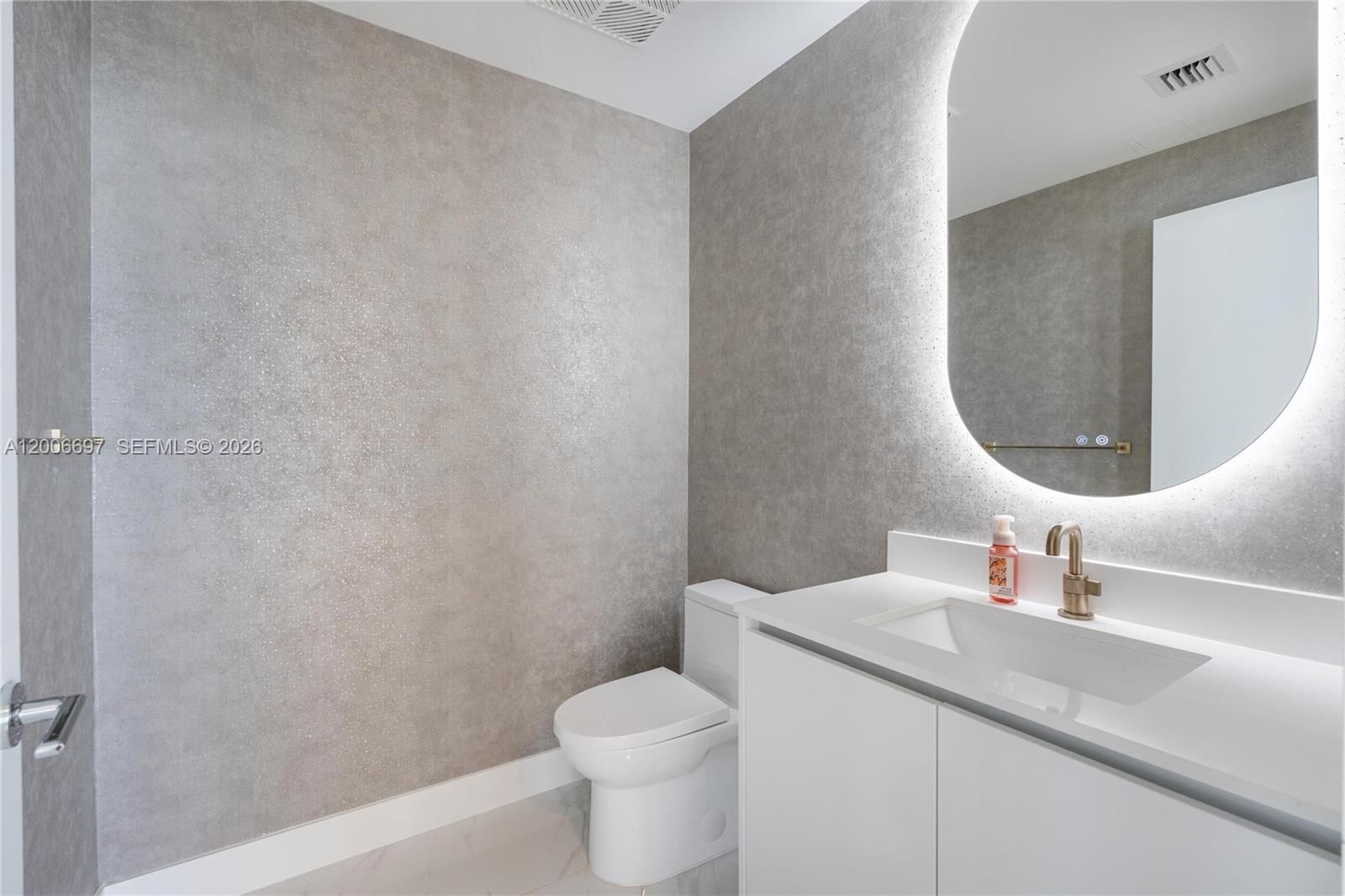 Real estate property located at 700 24th ST #5407, Miami-dade, Aria Reserve, Miami, FL