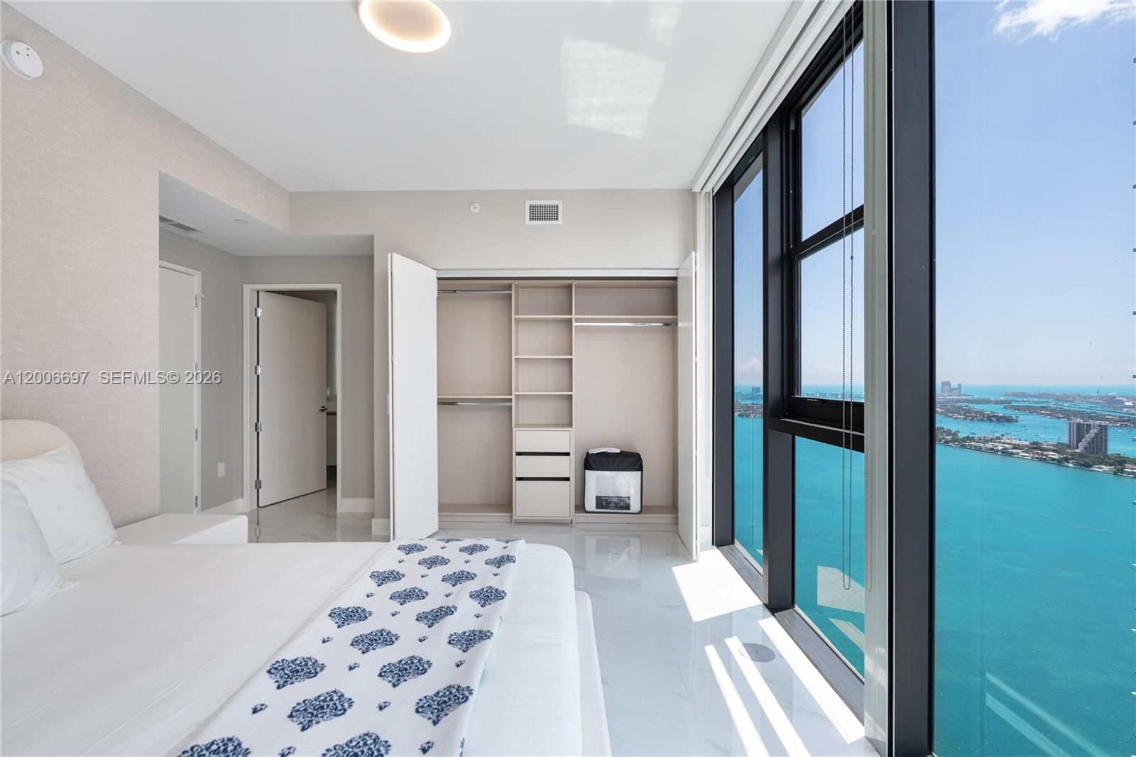 Real estate property located at 700 24th ST #5407, Miami-dade, Aria Reserve, Miami, FL