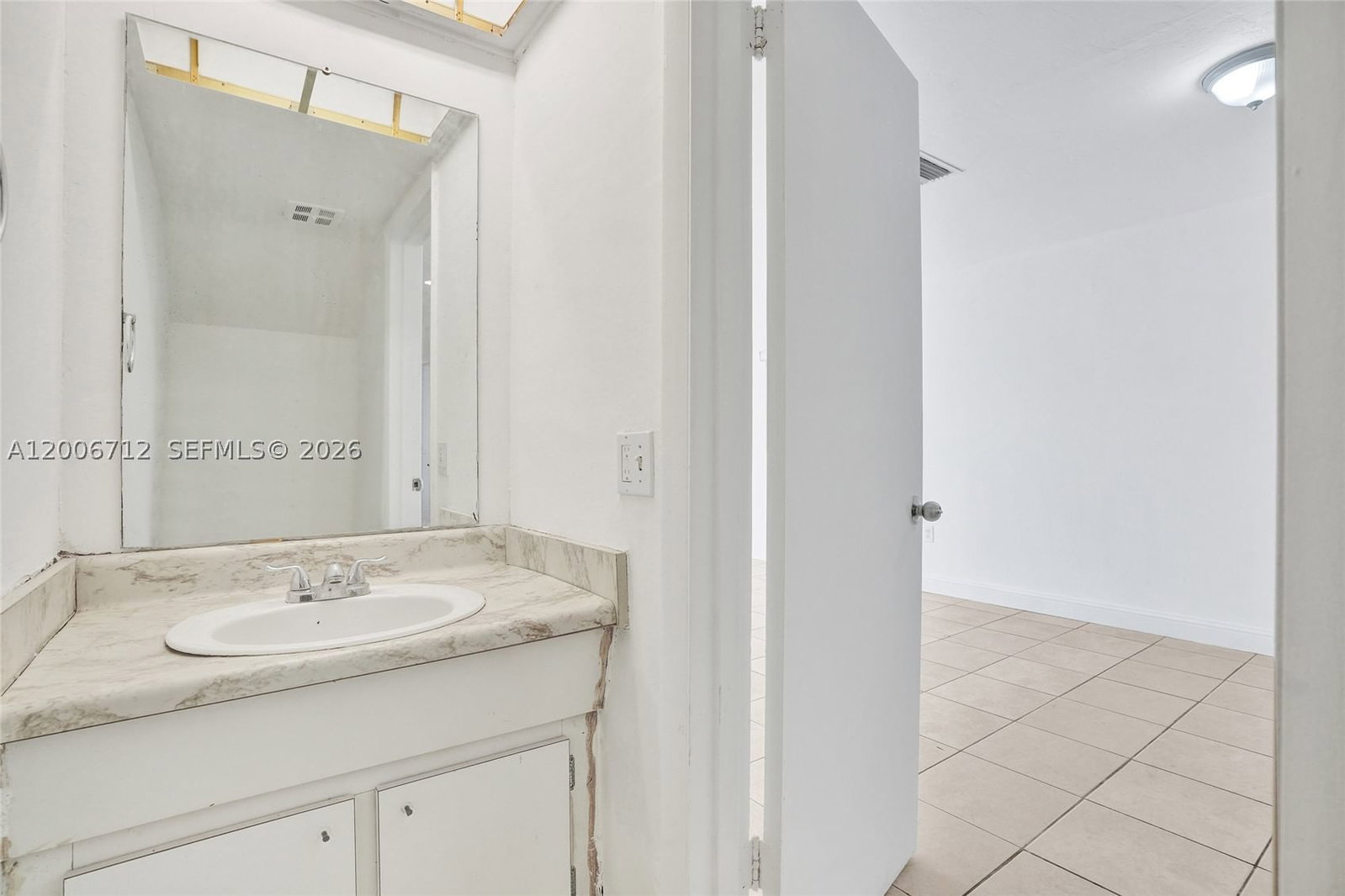 Real estate property located at 7344 82nd St C114, Miami-dade, Village At Dadeland Condo, Miami, FL