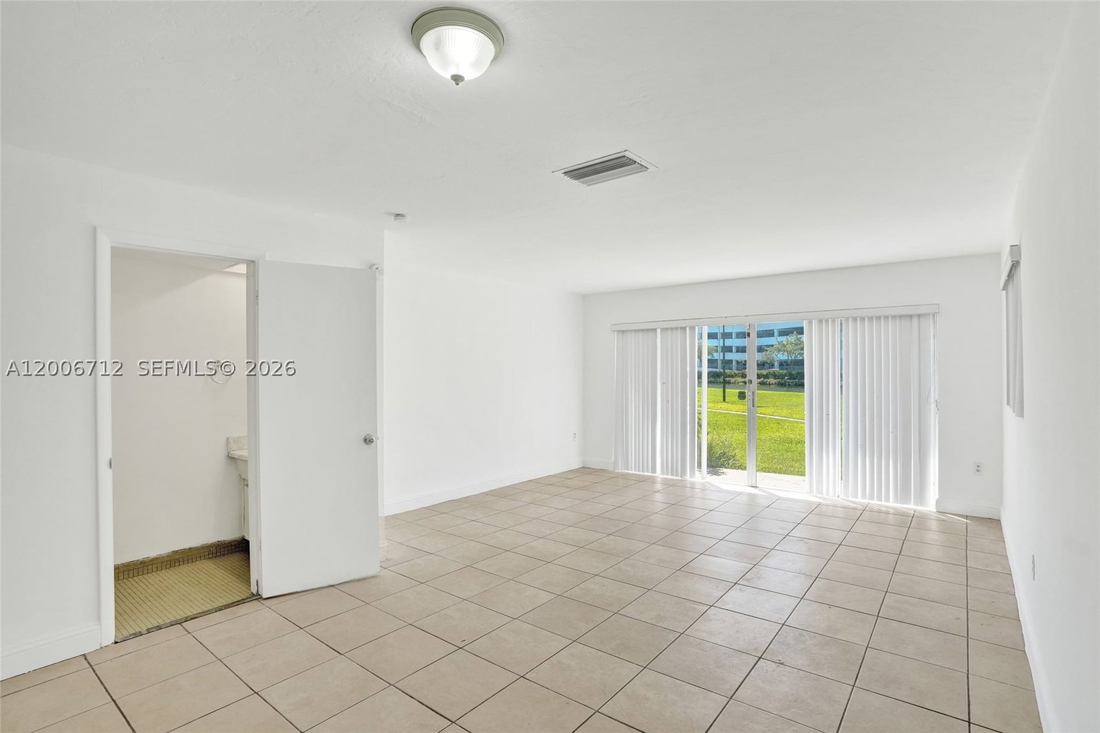 Real estate property located at 7344 82nd St C114, Miami-dade, Village At Dadeland Condo, Miami, FL