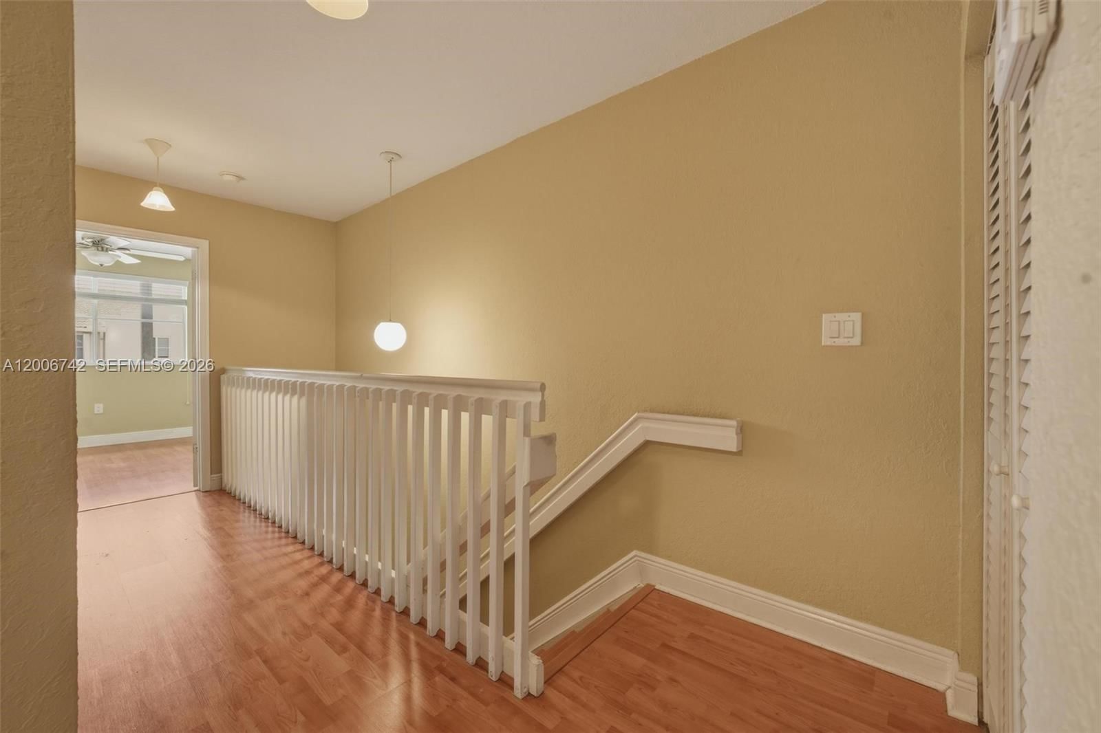 Real estate property located at 16613 71st Ave, Miami-dade, Paseos At Miami Lakes, Miami Lakes, FL