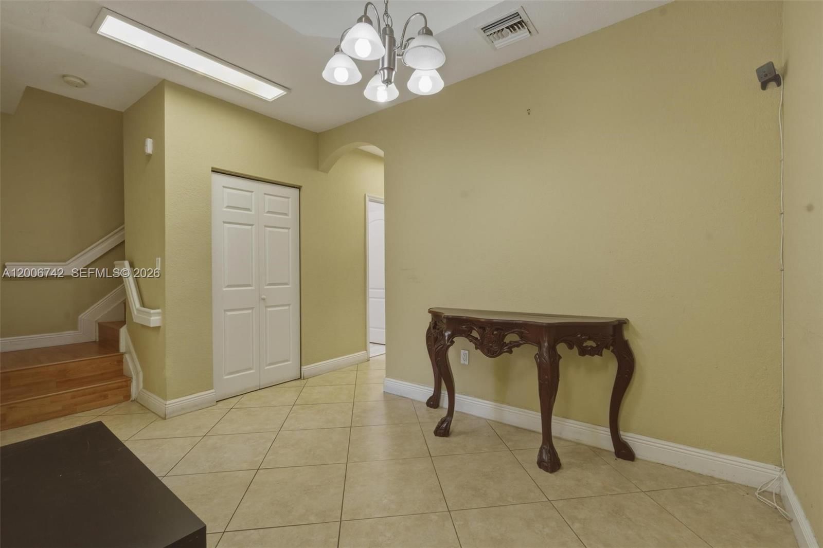 Real estate property located at 16613 71st Ave, Miami-dade, Paseos At Miami Lakes, Miami Lakes, FL