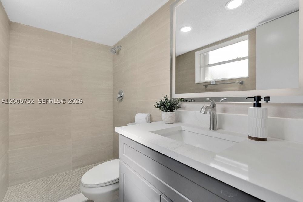 Real estate property located at 3841 7th Pl, Broward, Academy Award Sec 4, Lauderhill, FL