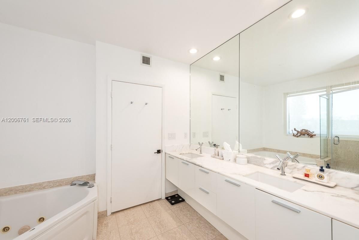 Real estate property located at 400 Alton Rd TH-1A, Miami-dade, A12006646at Portofin, Miami Beach, FL