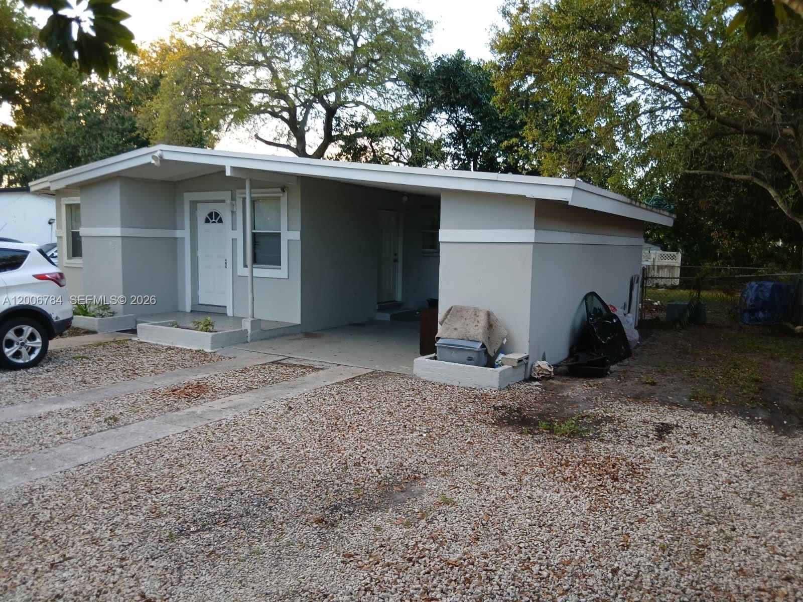 Real estate property located at 948 14th Ct, Broward, Lauderdale Manors Add-res, Fort Lauderdale, FL