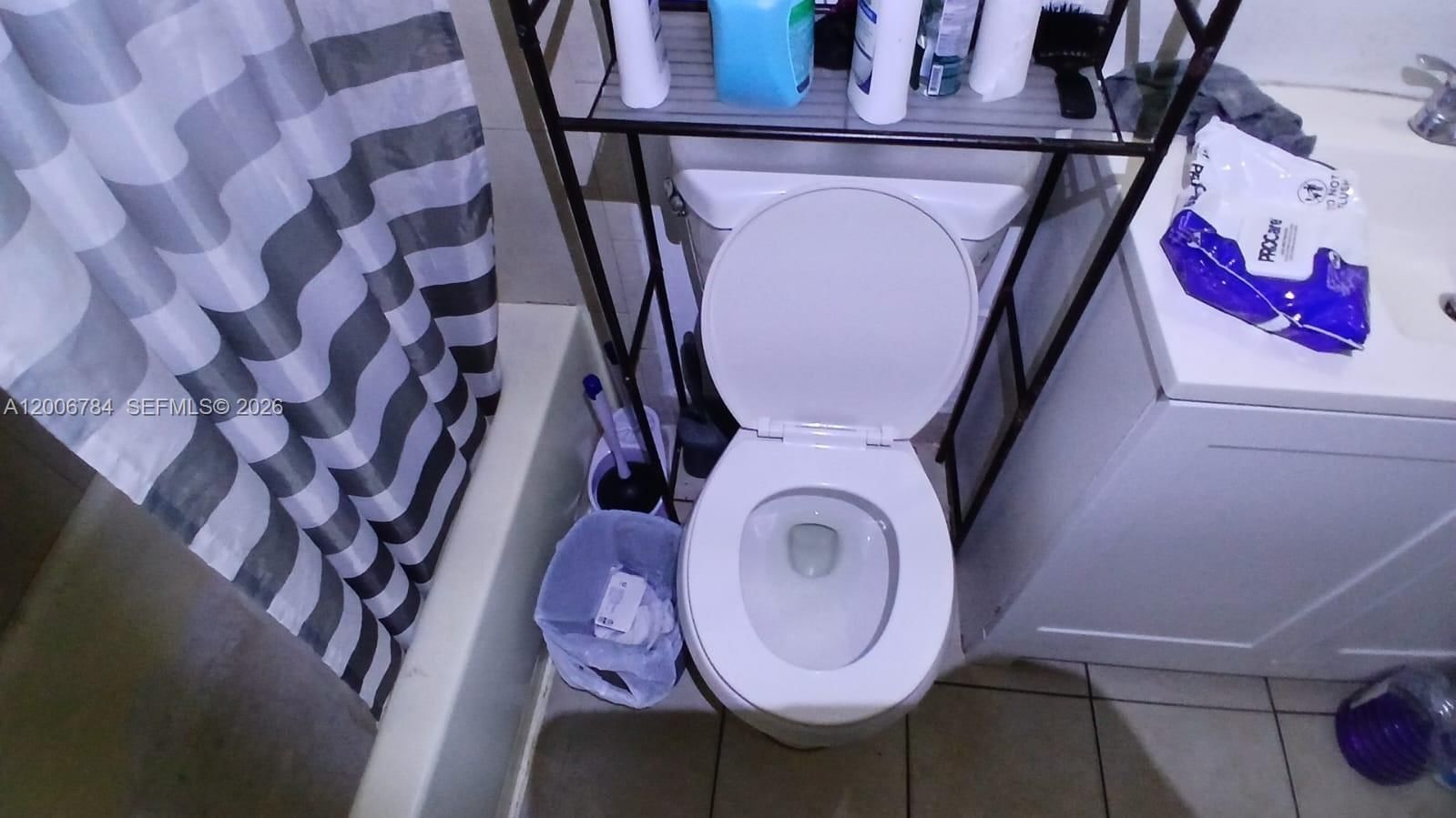 Real estate property located at 948 14th Ct, Broward, Lauderdale Manors Add-res, Fort Lauderdale, FL