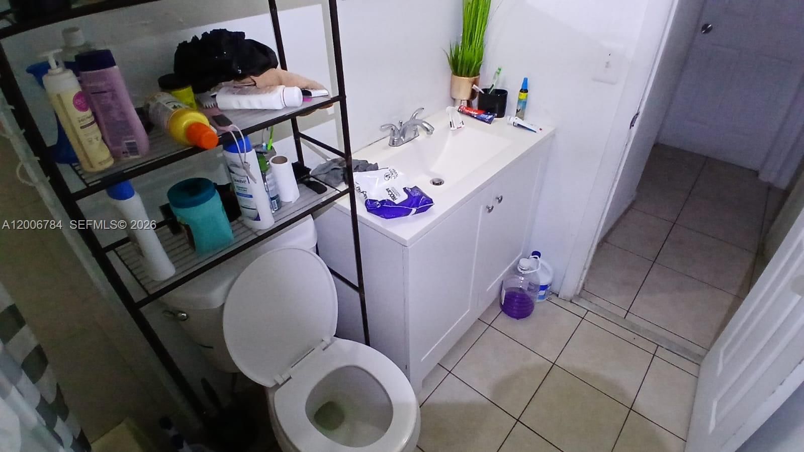 Real estate property located at 948 14th Ct, Broward, Lauderdale Manors Add-res, Fort Lauderdale, FL