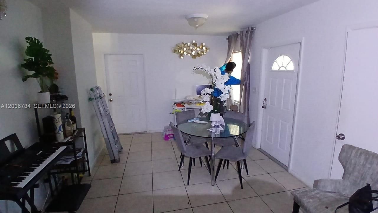 Real estate property located at 948 14th Ct, Broward, Lauderdale Manors Add-res, Fort Lauderdale, FL