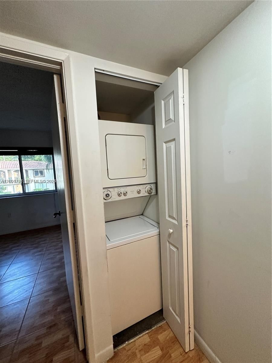 Real estate property located at 551 82nd Ave #502, Miami-dade, Chateaubleau Villas Midwa, Miami, FL