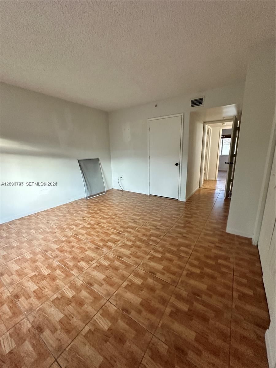 Real estate property located at 551 82nd Ave #502, Miami-dade, Chateaubleau Villas Midwa, Miami, FL