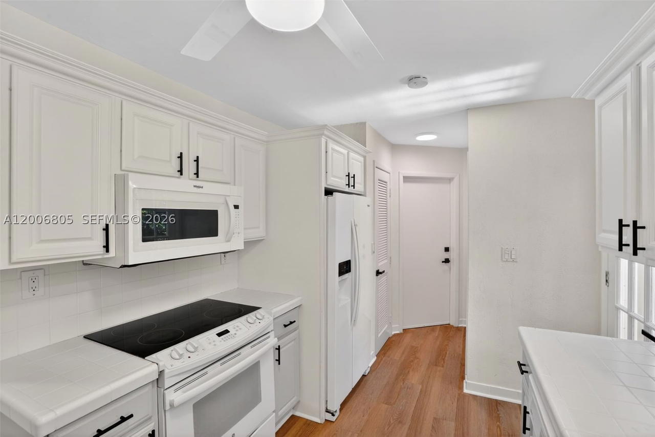 Real estate property located at 15821 86th Ave, Miami-dade, Coral Reef Estates, Palmetto Bay, FL