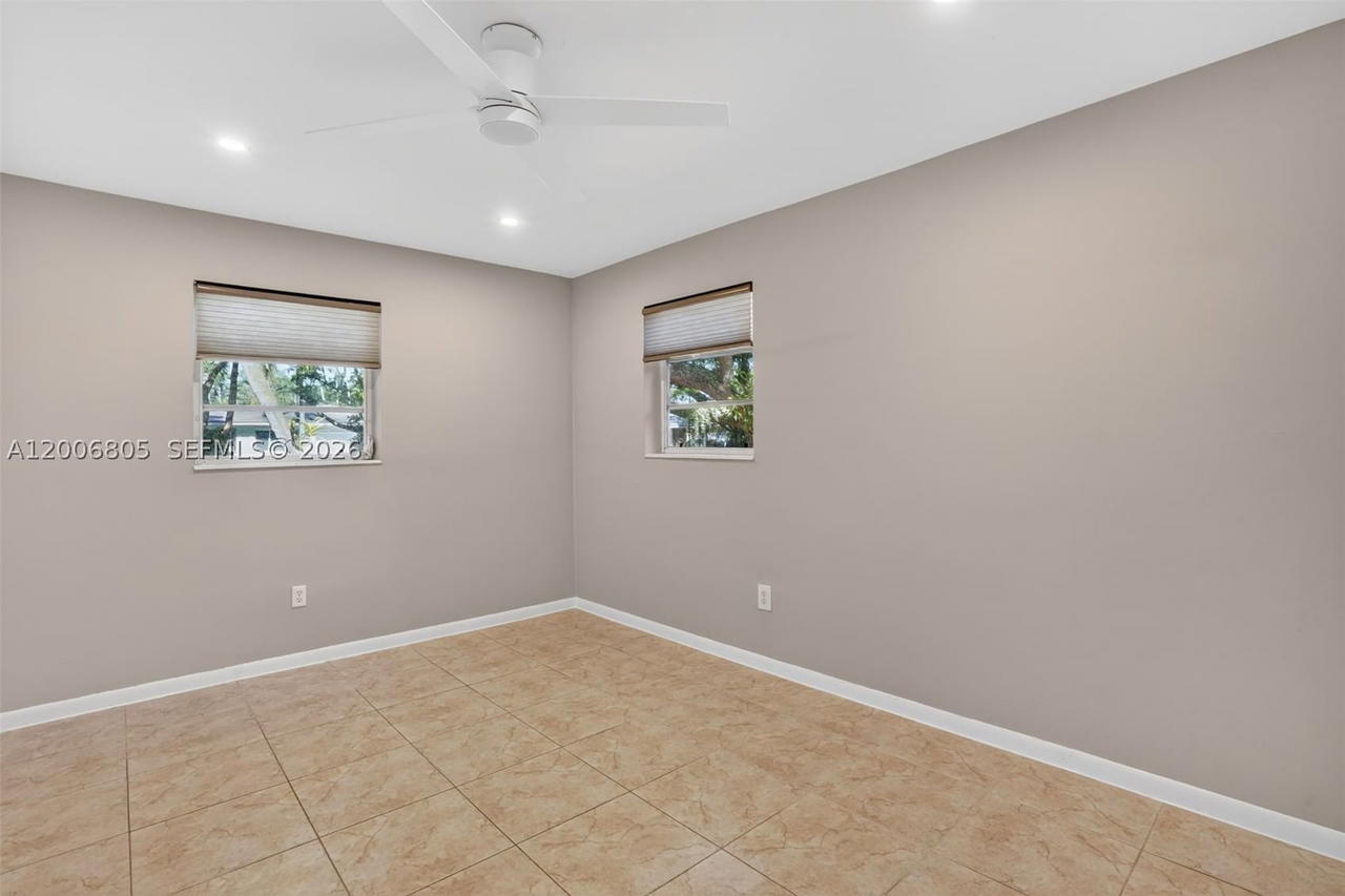 Real estate property located at 15821 86th Ave, Miami-dade, Coral Reef Estates, Palmetto Bay, FL