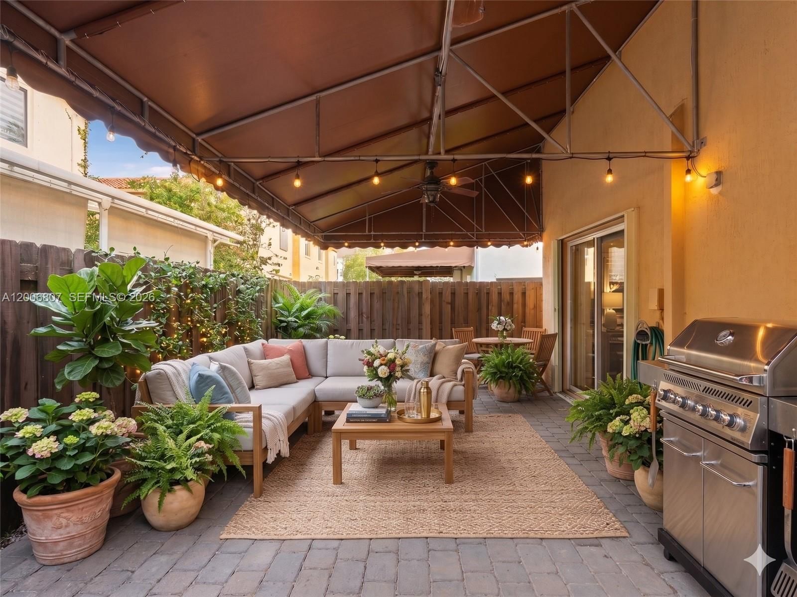 Real estate property located at 5982 162nd Ct, Miami-dade, Kingdom Dream, Miami, FL