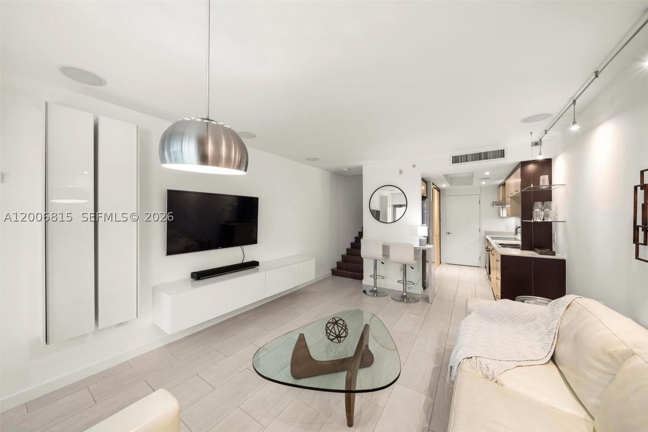 Real estate property located at 2130 Park Ave TH3, Miami-dade, Park Villas Condo, Miami Beach, FL