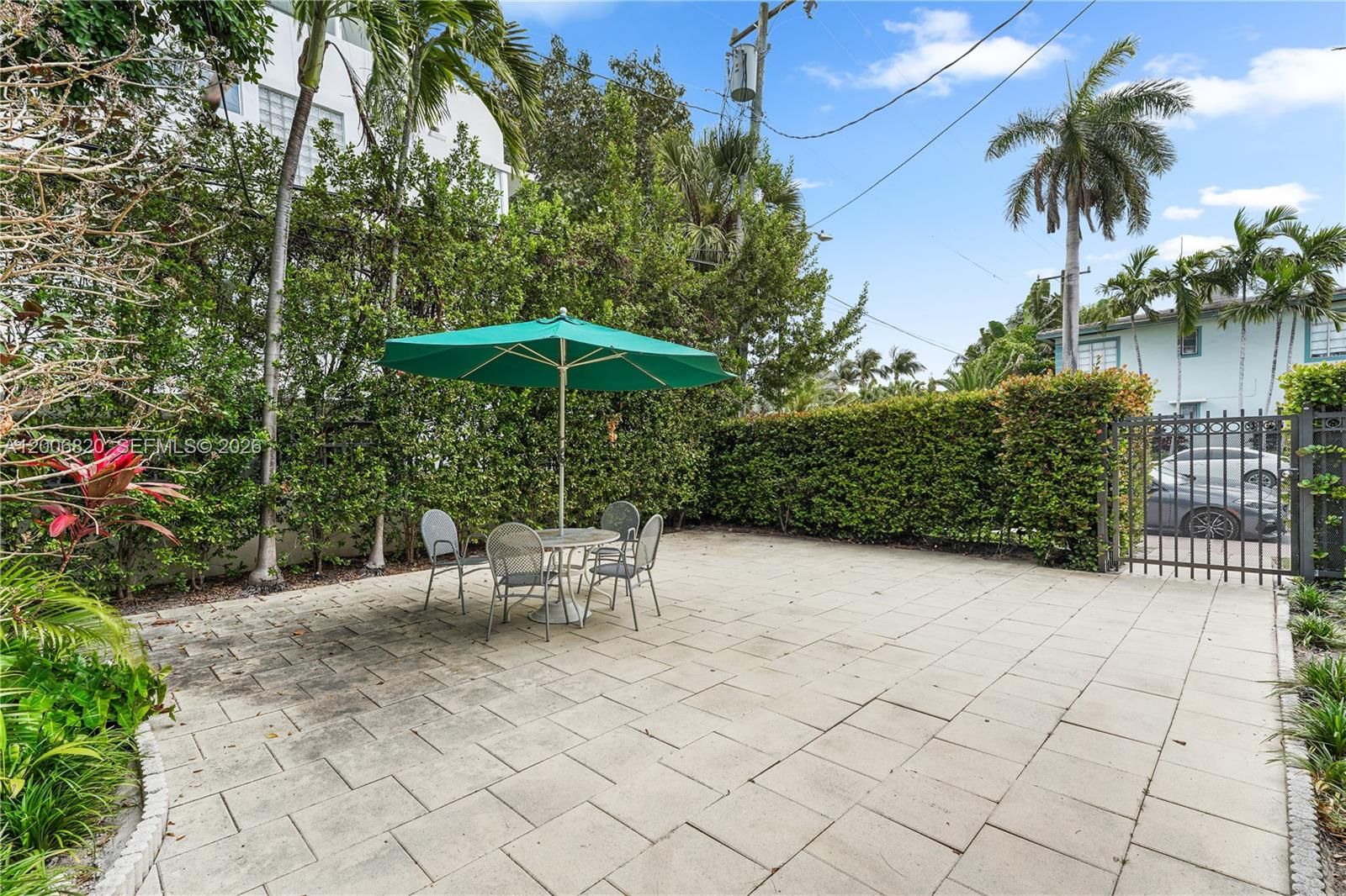 Real estate property located at 1601 Lenox Ave #1601-10, Miami-dade, Lincoln Road Villas Condo, Miami Beach, FL