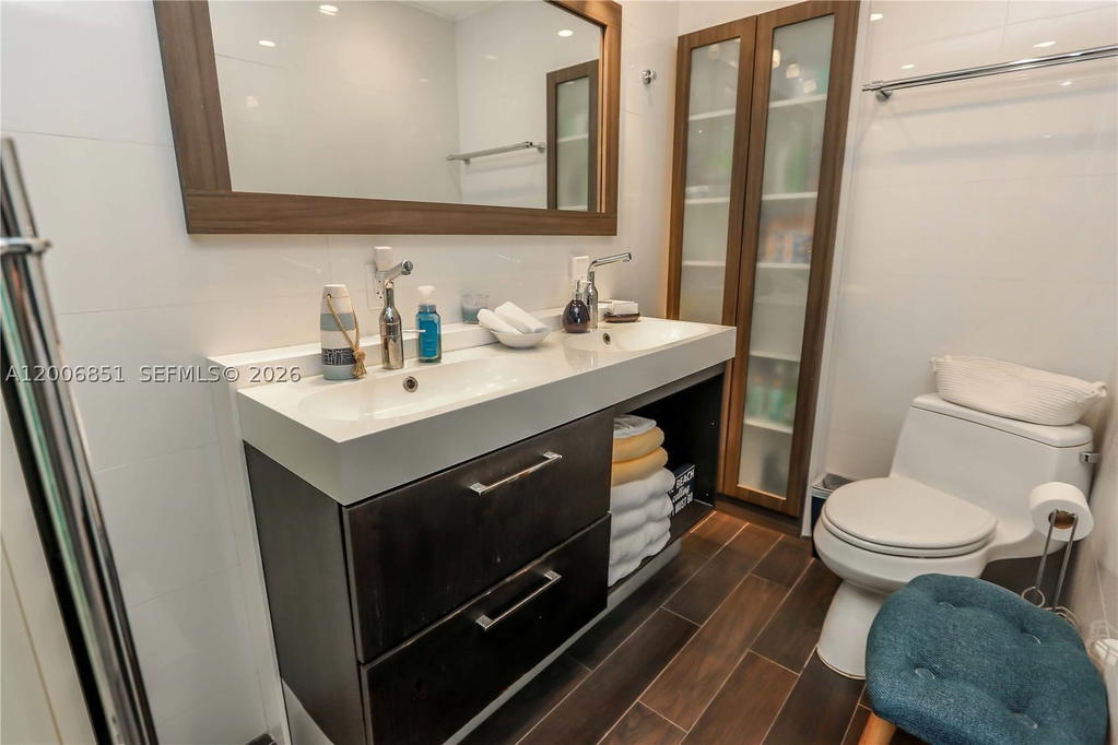 Real estate property located at 3300 Surf Rd #17A, Broward, Ocean Grande Beach Club C, Hollywood, FL