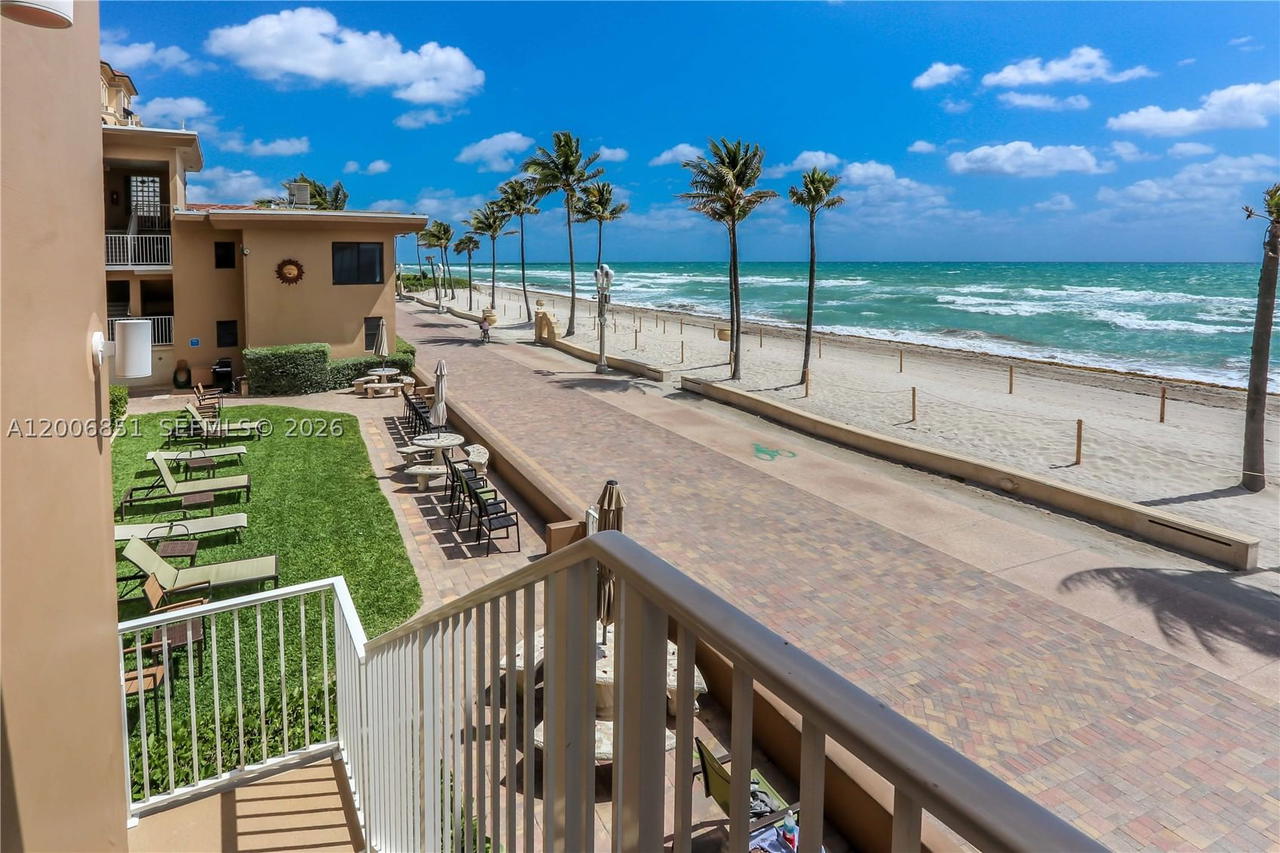 Real estate property located at 3300 Surf Rd #17A, Broward, Ocean Grande Beach Club C, Hollywood, FL