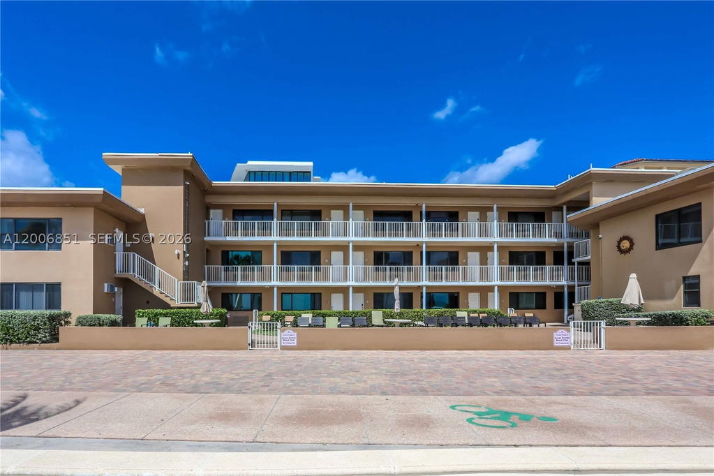 Real estate property located at 3300 Surf Rd #17A, Broward, Ocean Grande Beach Club C, Hollywood, FL