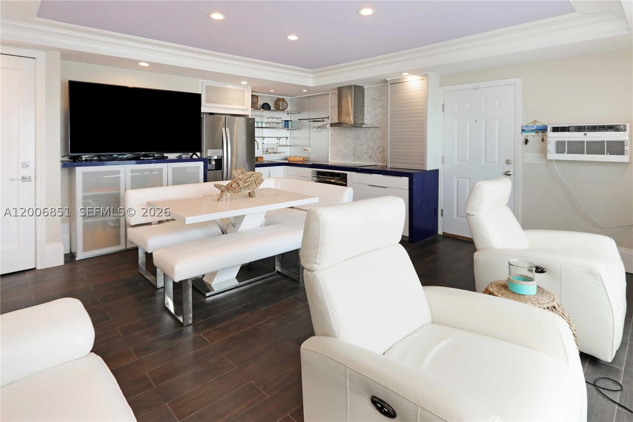 Real estate property located at 3300 Surf Rd #17A, Broward, Ocean Grande Beach Club C, Hollywood, FL