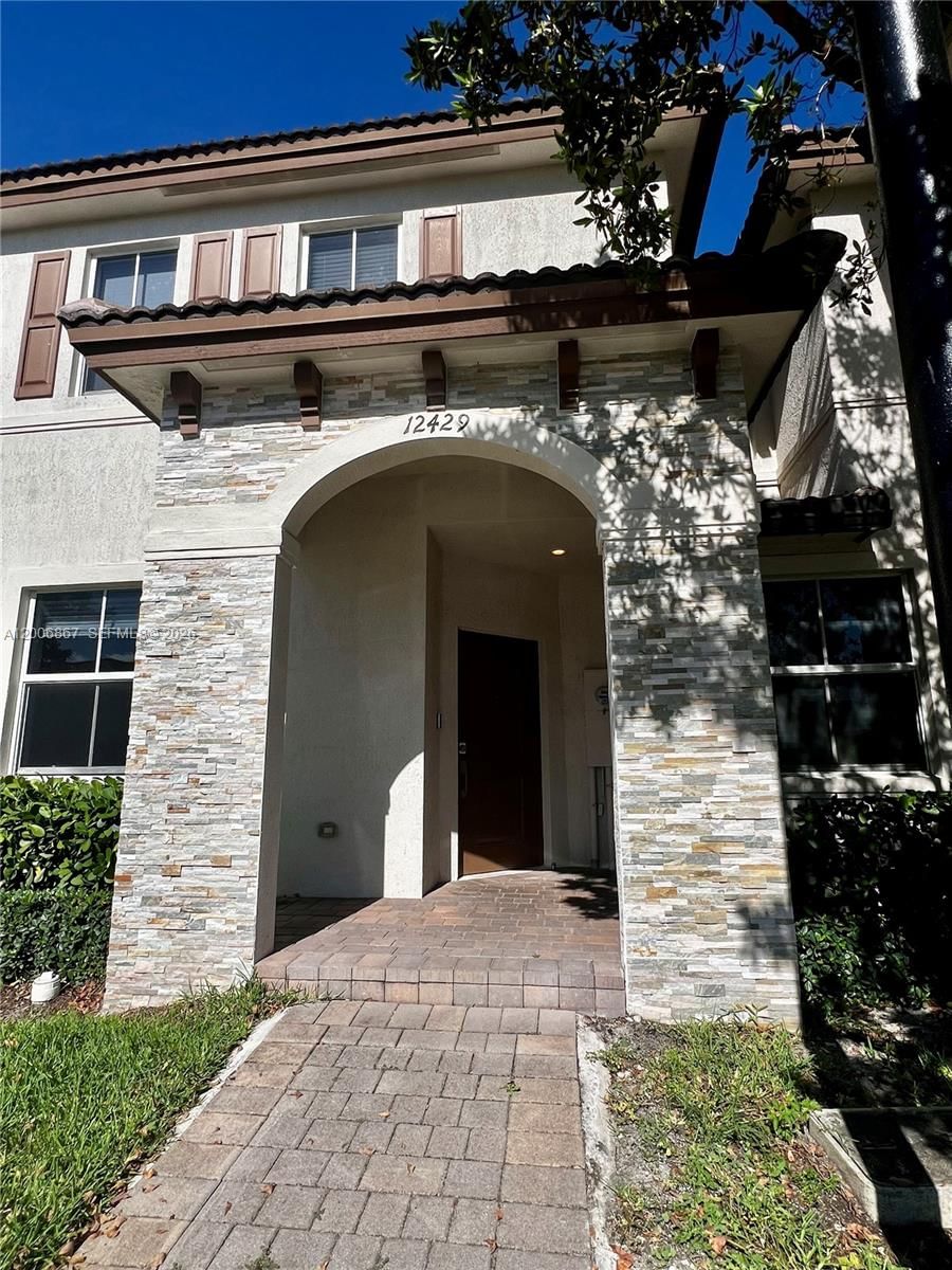 Real estate property located at 12429 23rd Ct, Miami-dade, Golf Park Sec 1, Miami, FL