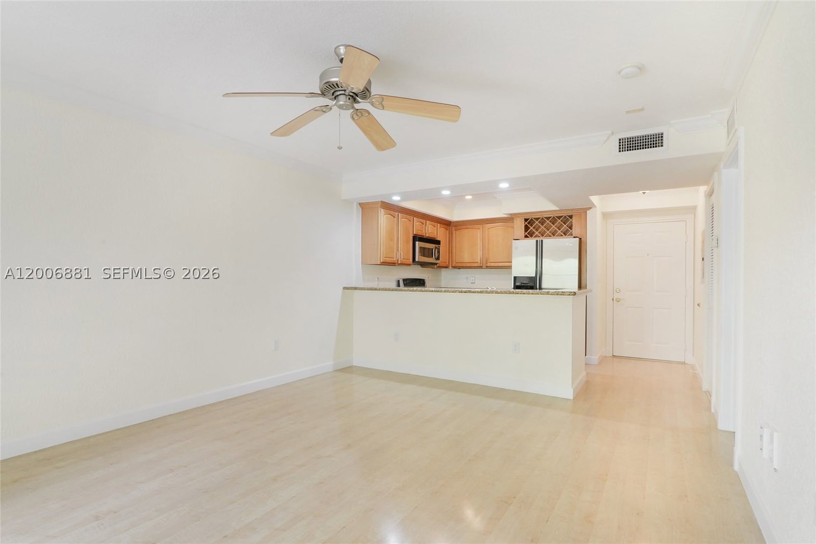 Real estate property located at 150 15th Ave #235, Broward, Pine Crest Village Ii At, Fort Lauderdale, FL
