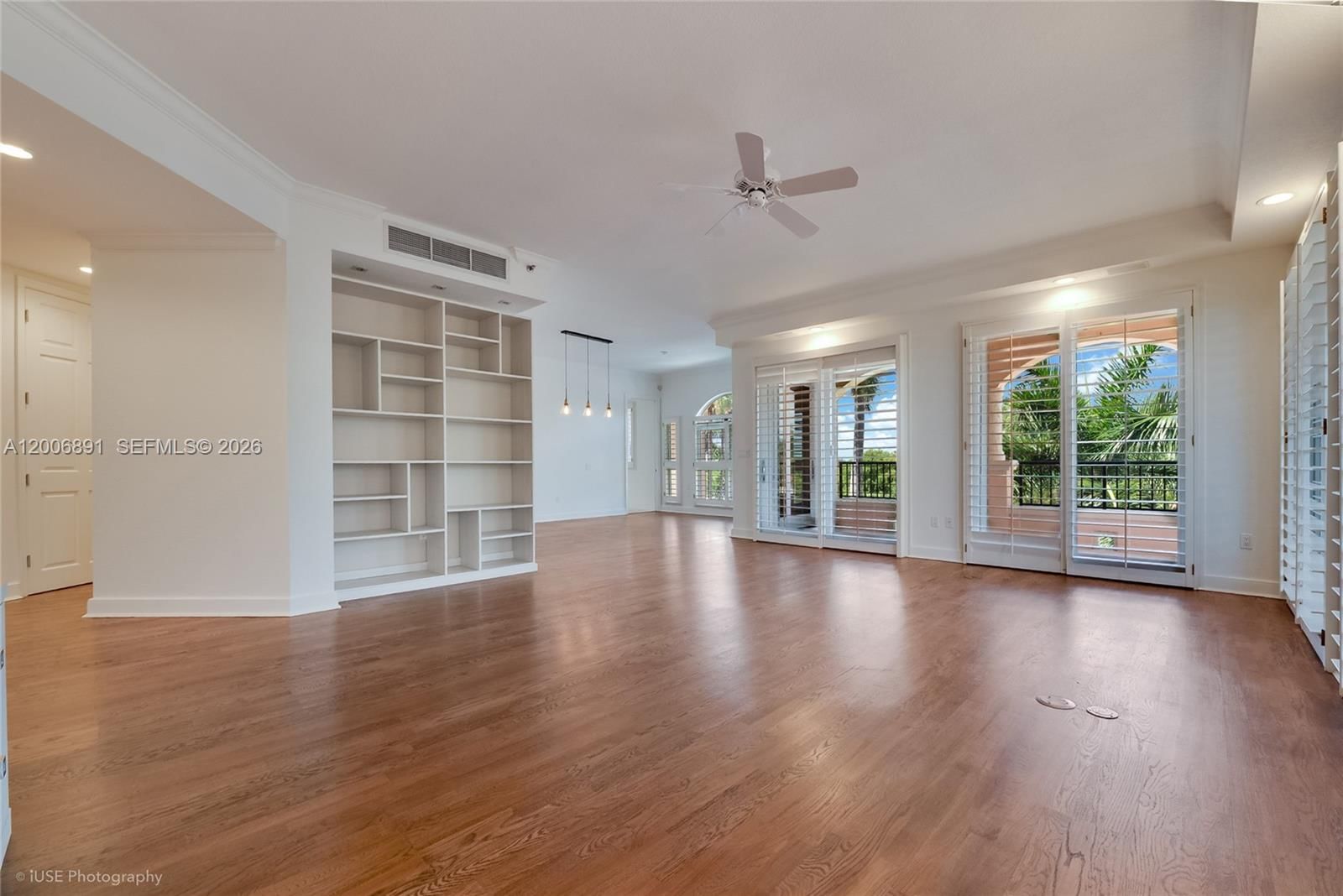 Real estate property located at 13643 Deering Bay Dr #146, Miami-dade, Deering Bay Condo I, Coral Gables, FL