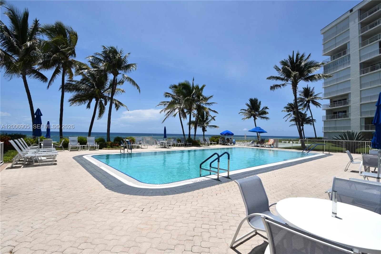 Real estate property located at 3101 Ocean Blvd #118, Palm Beach, Penthouse Towers Condo, Highland Beach, FL