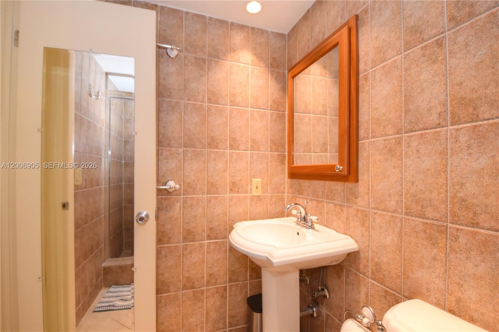 Real estate property located at 3101 Ocean Blvd #118, Palm Beach, Penthouse Towers Condo, Highland Beach, FL