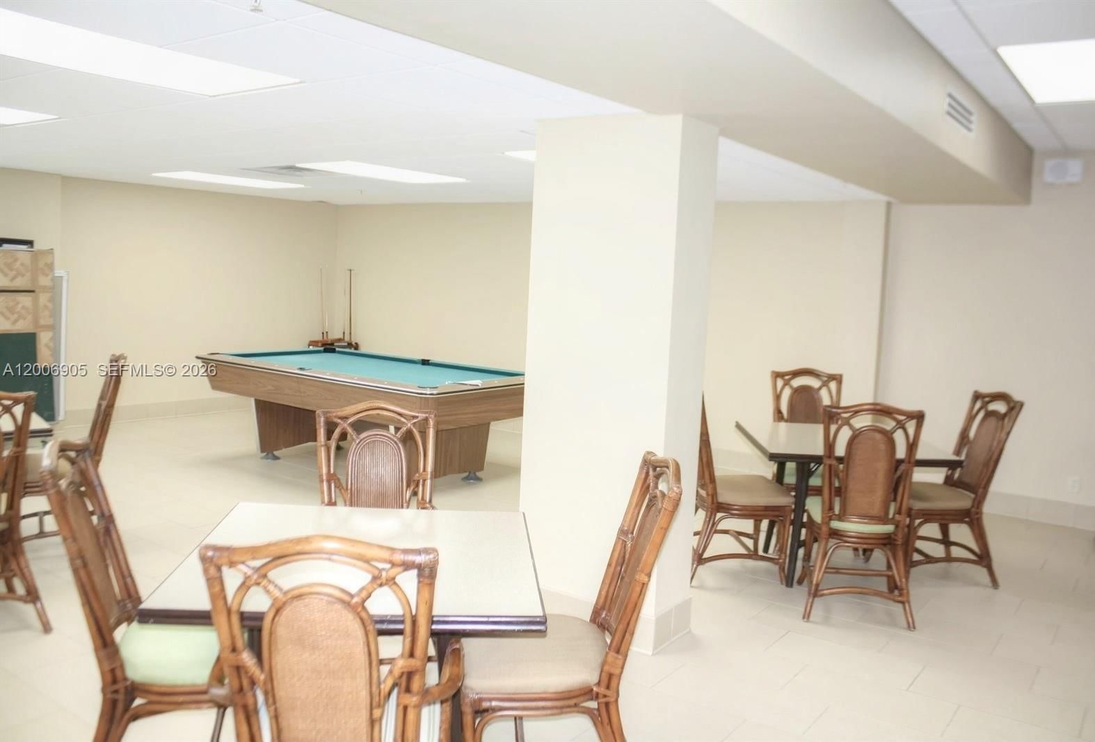 Real estate property located at 3101 Ocean Blvd #118, Palm Beach, Penthouse Towers Condo, Highland Beach, FL