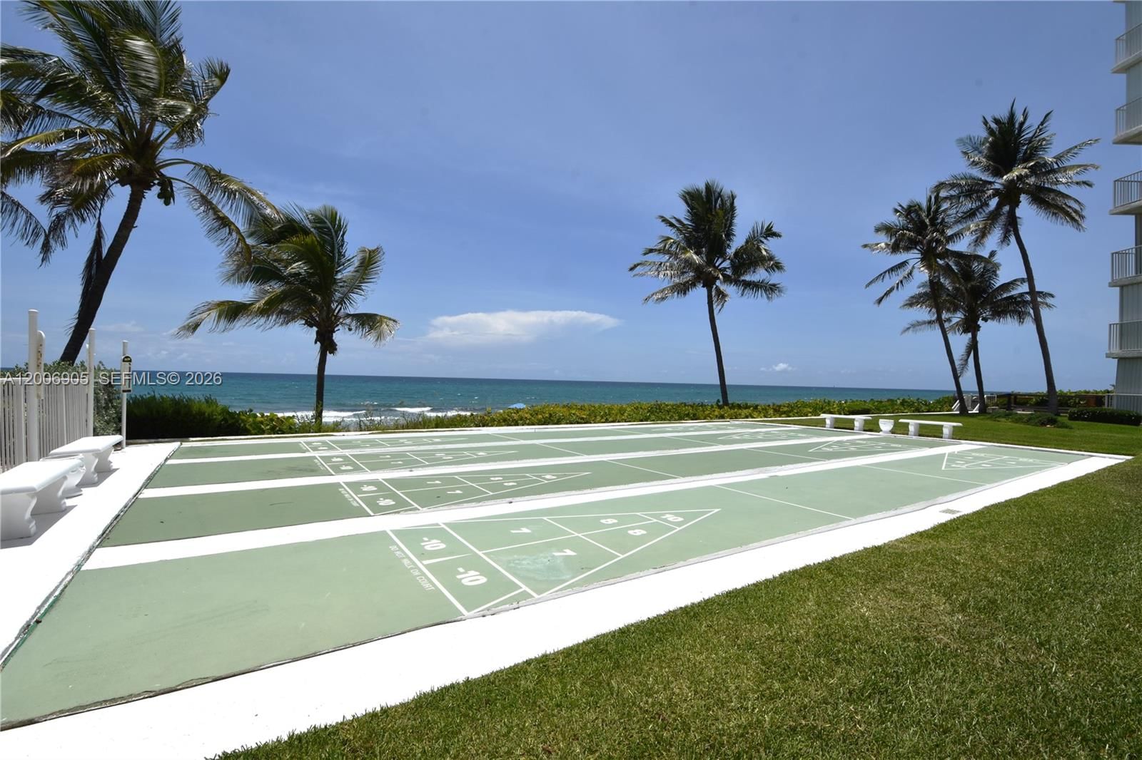 Real estate property located at 3101 Ocean Blvd #118, Palm Beach, Penthouse Towers Condo, Highland Beach, FL