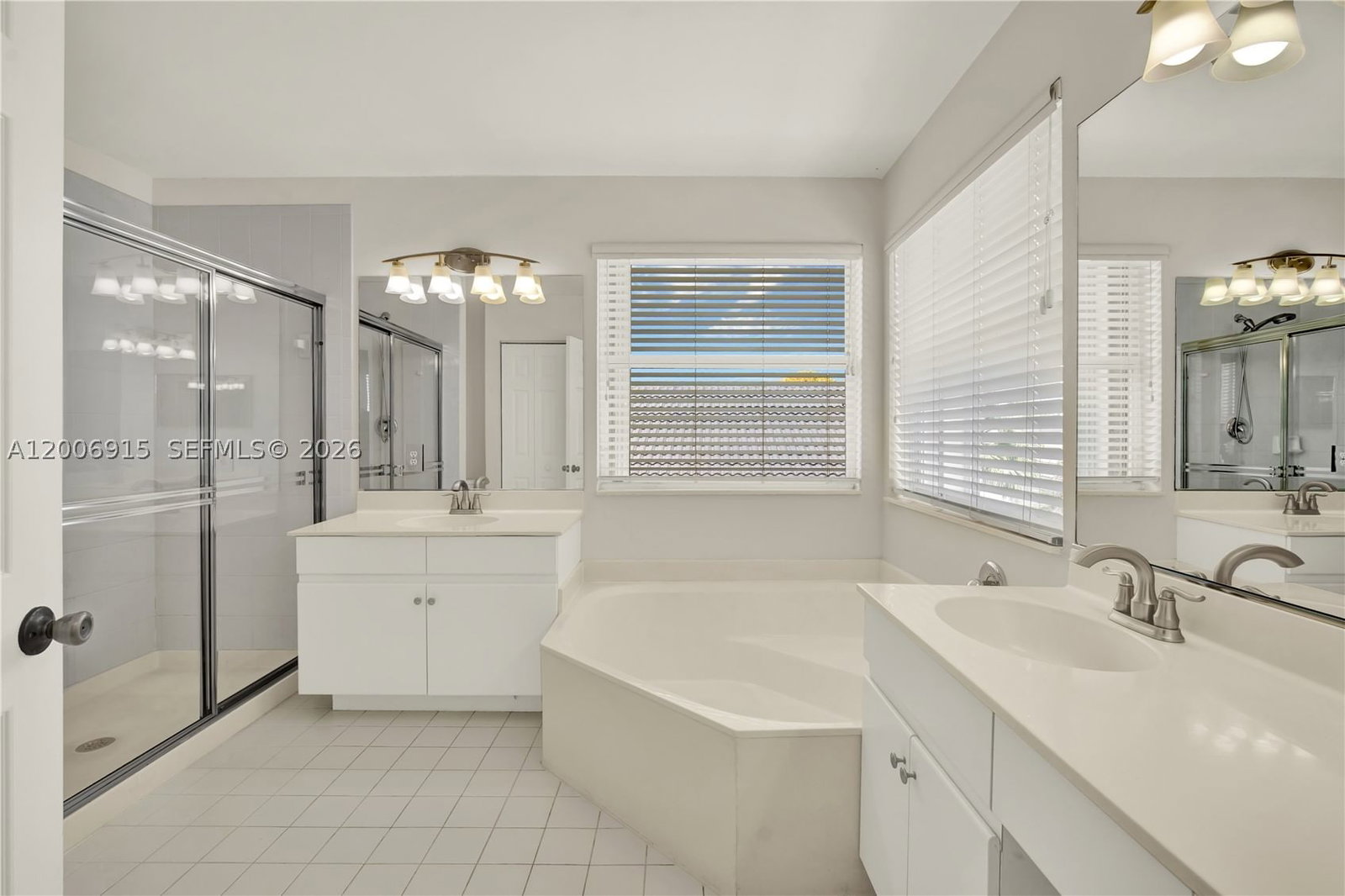 Real estate property located at 17637 28th Ct, Broward, Silver Lakes Phase Iii Re, Miramar, FL