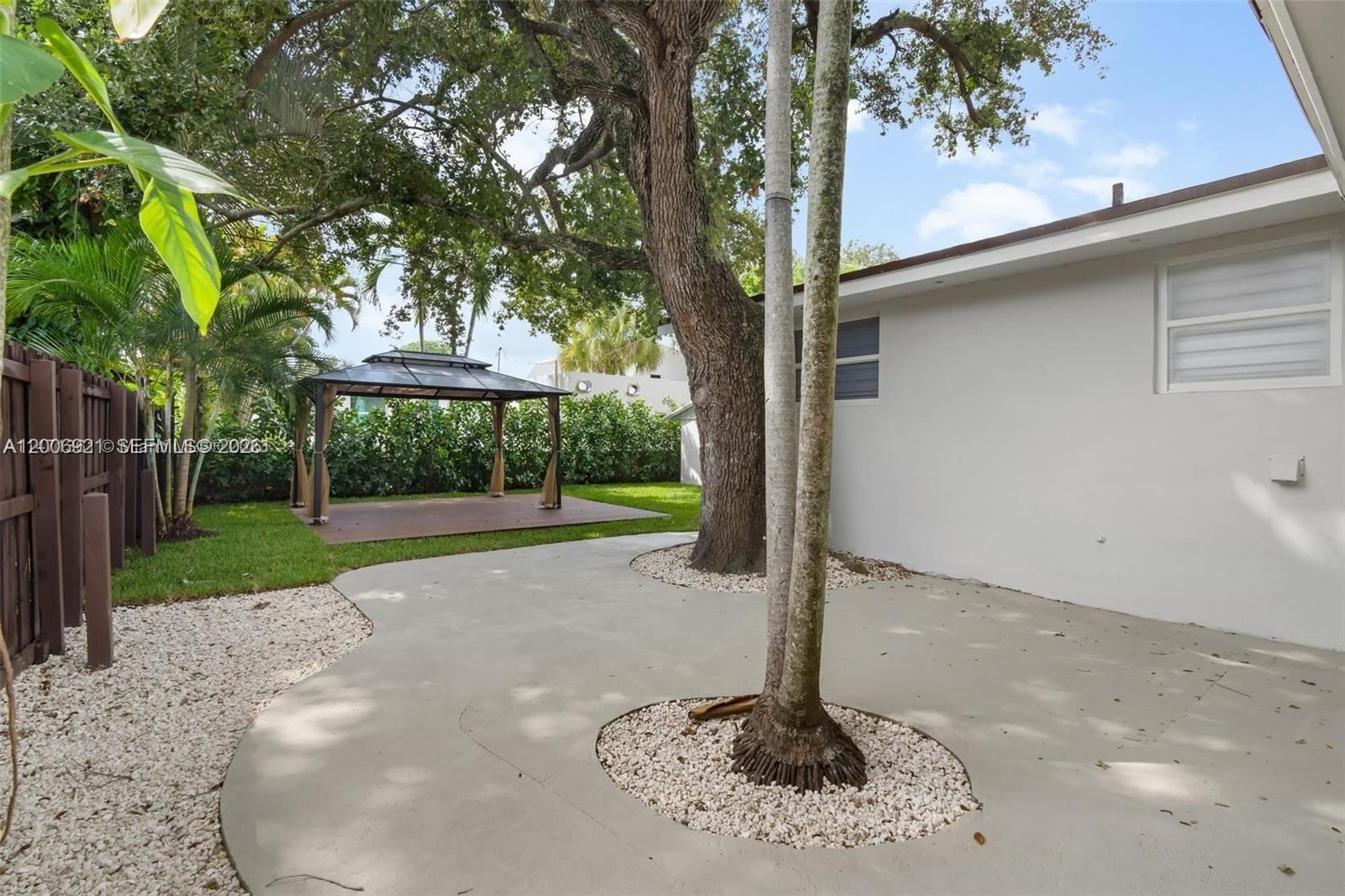 Real estate property located at 212 103rd St, Miami-dade, Geneva Gardens, Miami, FL