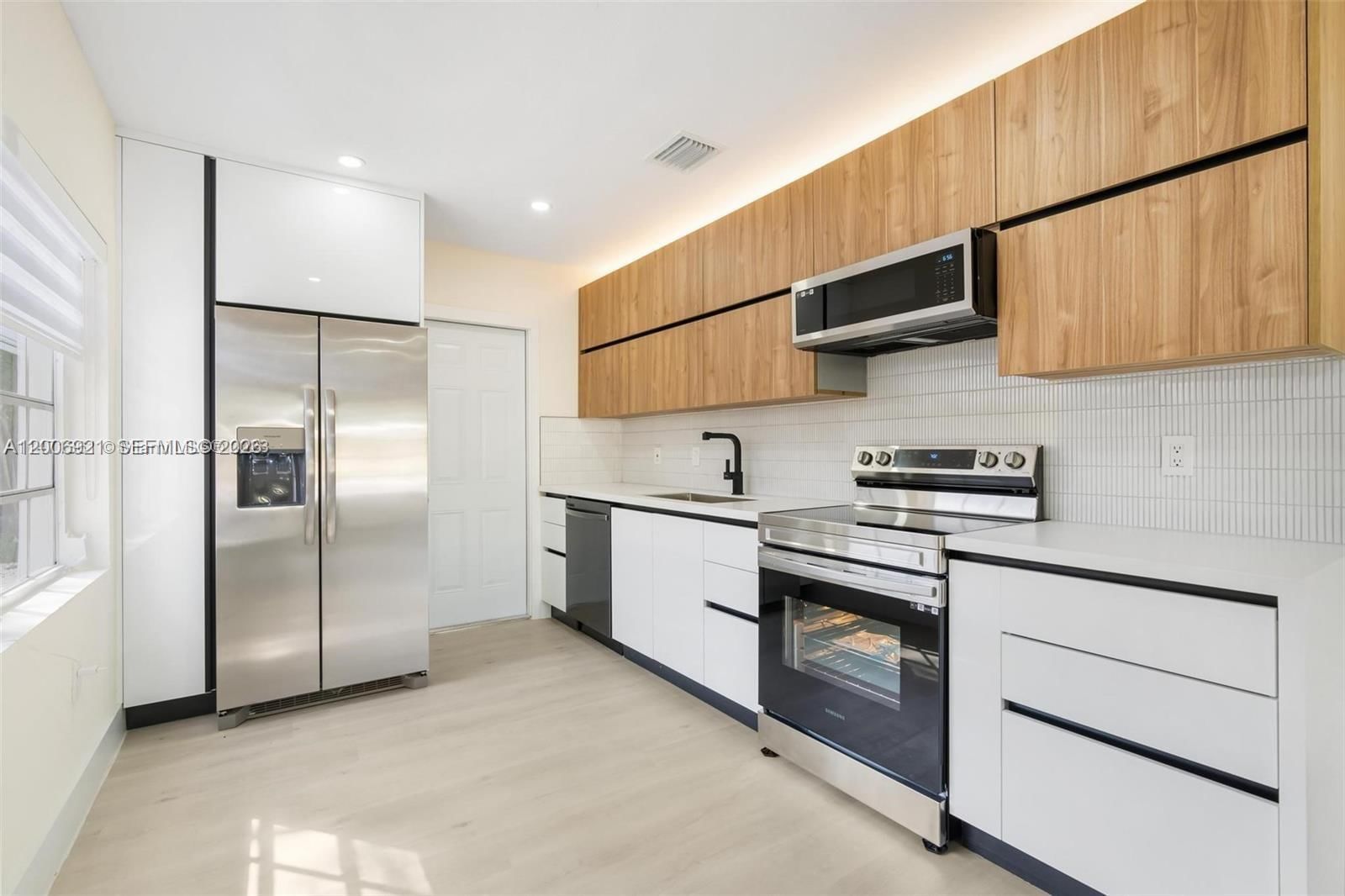 Real estate property located at 212 103rd St, Miami-dade, Geneva Gardens, Miami, FL