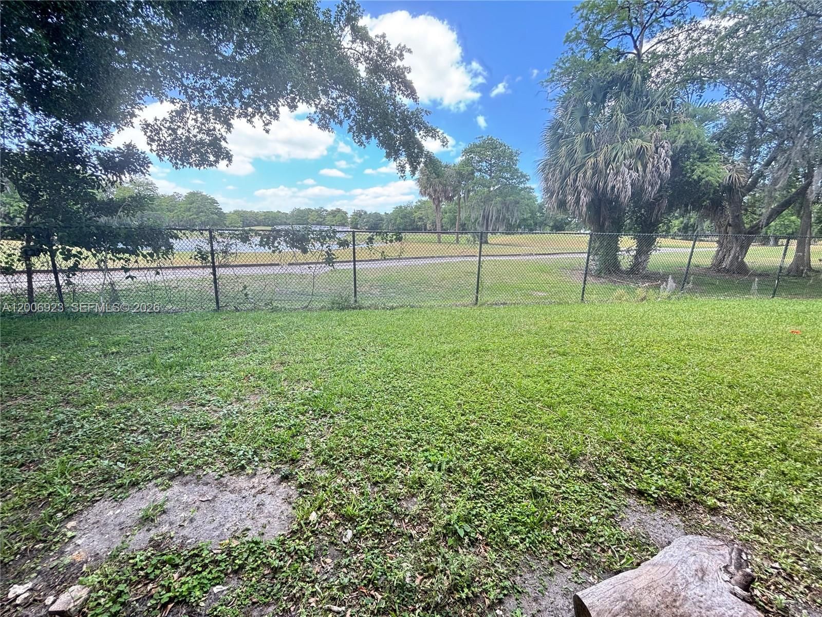 Real estate property located at 8060 Fairview Dr #101, Broward, Versailles Gardens Condo, Tamarac, FL