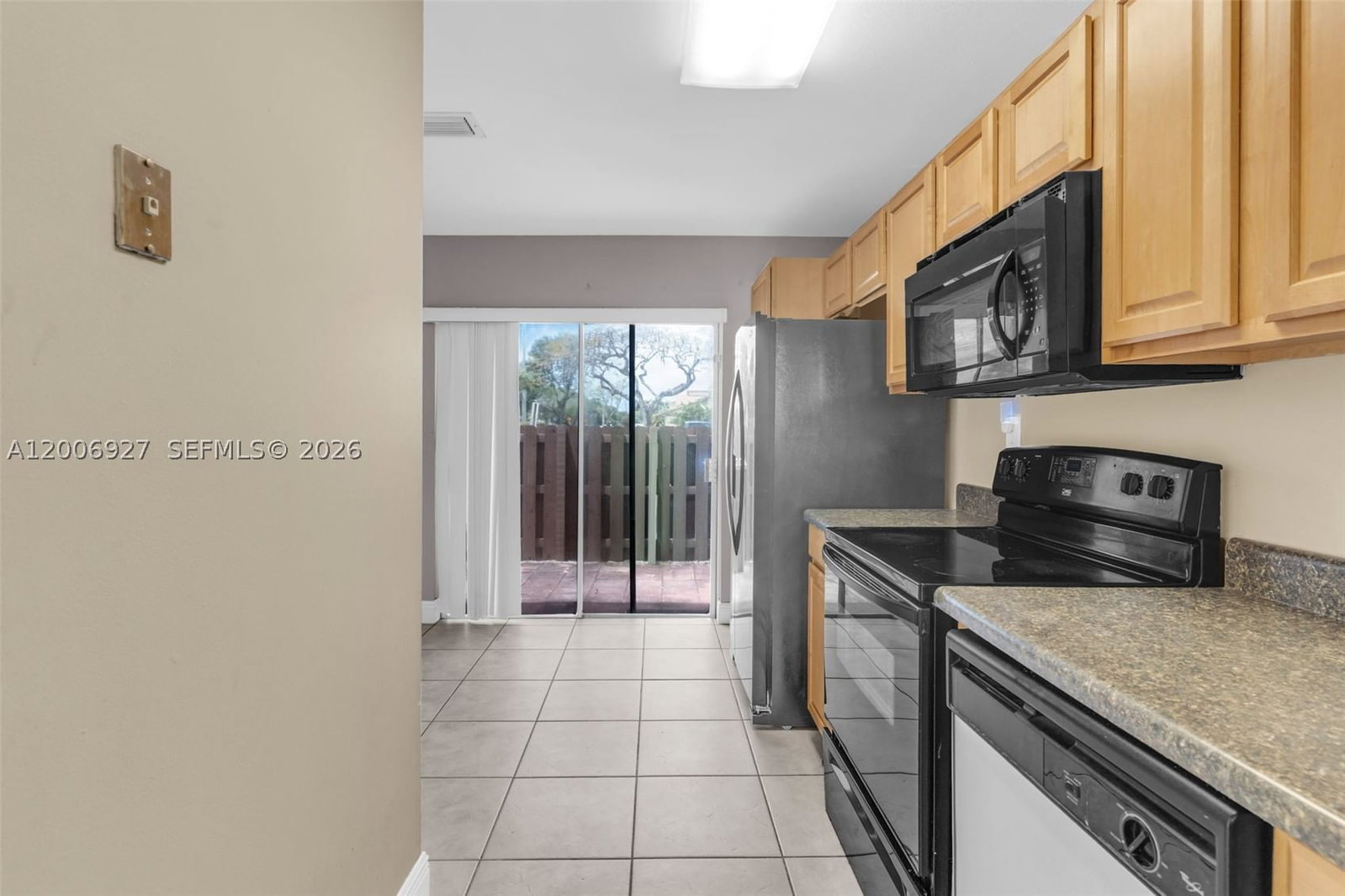 Real estate property located at 2950 106th ave #10, Broward, Country Squire Townhomes, Sunrise, FL